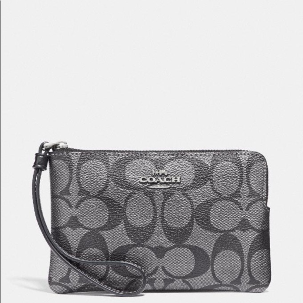 Brand New Coach Corner Zip Wristlet
